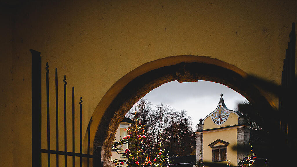 Er\u00f6ffnung Hellbrunner Adventzauber 2022