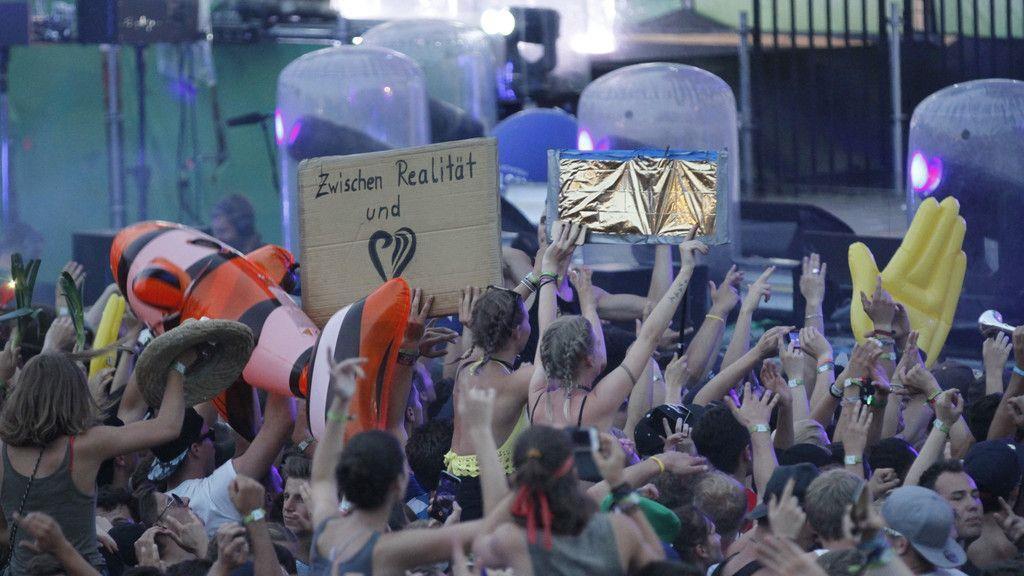 Electric Love Festival Tag 2, III