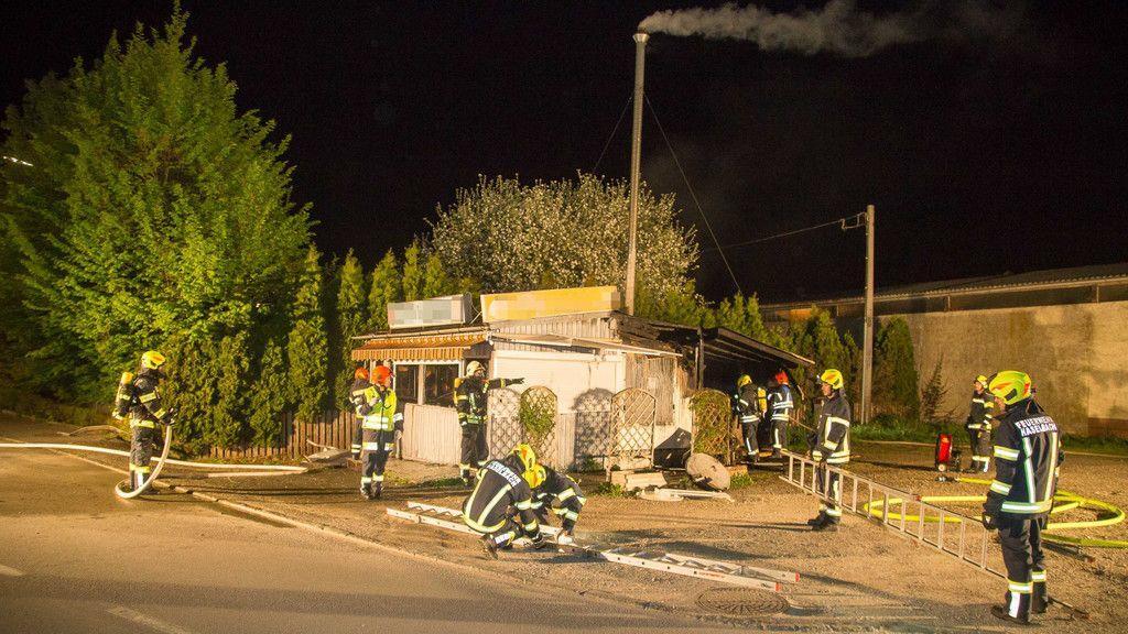 Brand bei Kebabstand in Braunau