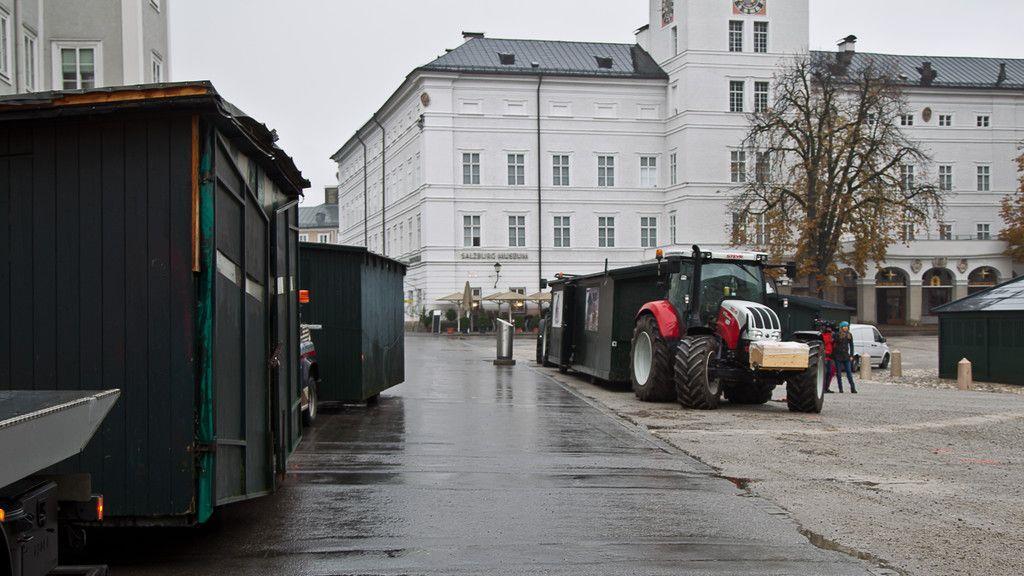 Salzburger Christkindlmarkt 2016: Aufbau gestartet, I