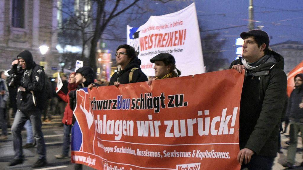 Proteste beim Akademikerball