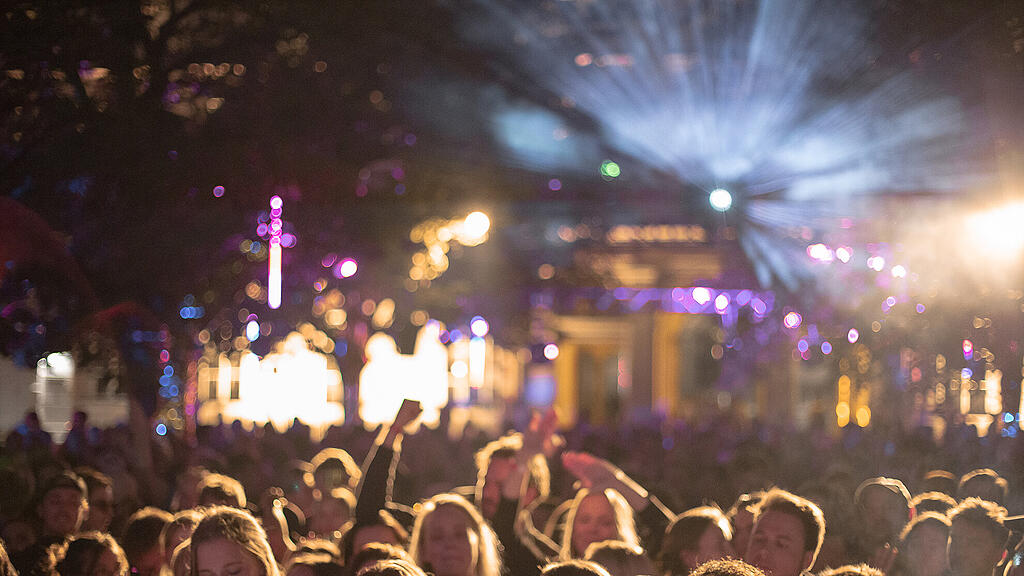 Klangkarussell im Innenhof Schloss Mirabell 5020 Festival