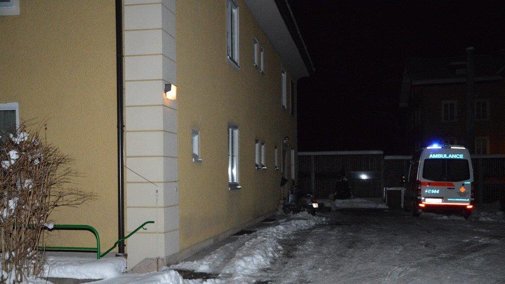 Feuerwehr rettet verletzte Frau