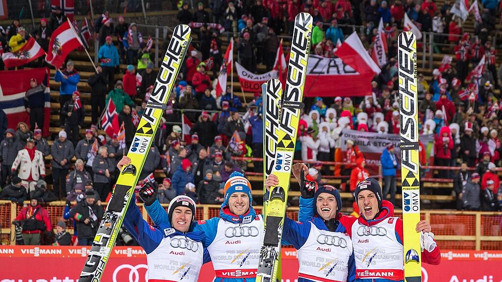 Das versilberte ÖSV-Quartett: Kraft, Hayböck, Poppinger und Schlierenzauer