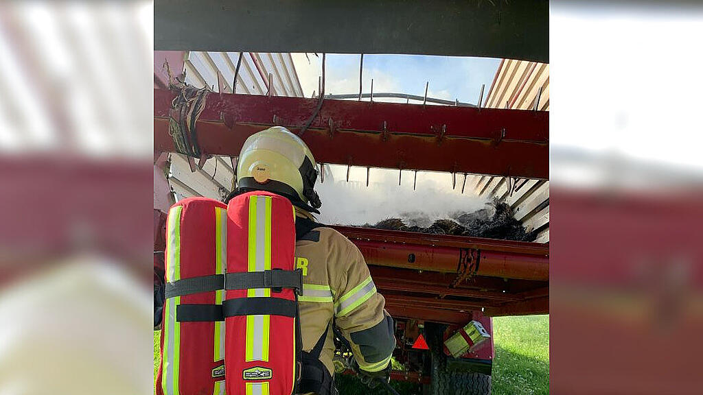 Brand Heu-Anhänger Mittersill