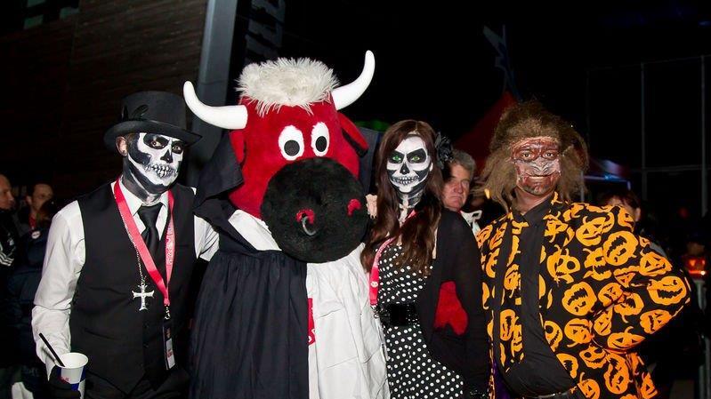 Halloween im Stadion, II