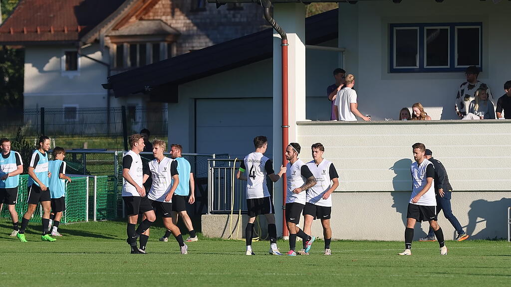 Salzburger Liga: Anthering gegen Hallwang