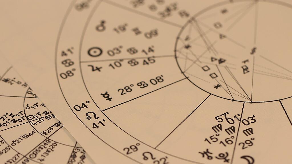 symb_astrologie symb_sternzeichen
