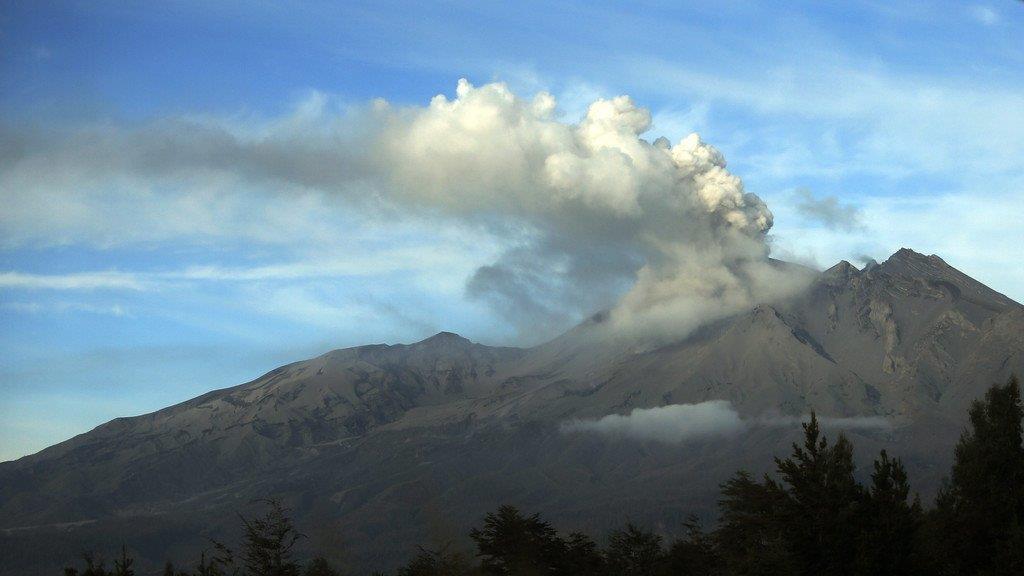 Chilenischer Vulkan Calbuco erneut ausgebrochen
