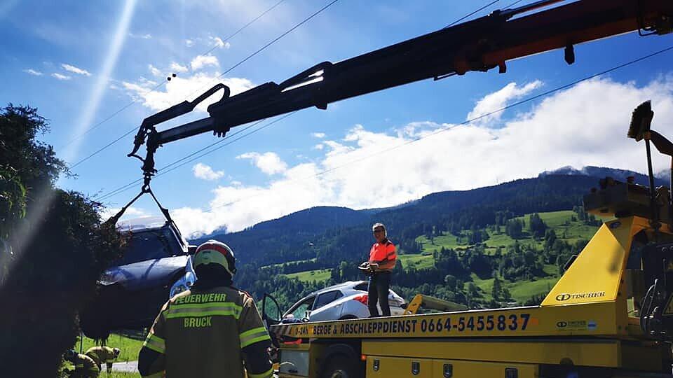 Pkw-Kollision Bruck B311