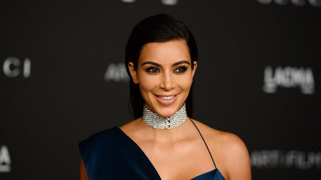 Kim Kardashian posiert nackt für das Magazin "Paper.