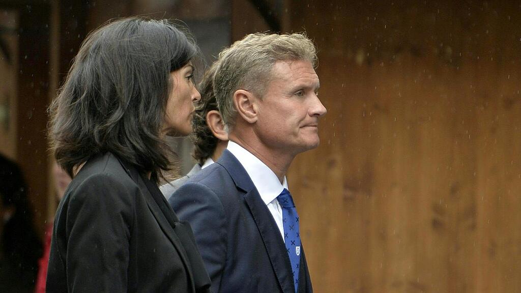 Promi-Auflauf bei Niki Laudas Verabschiedung