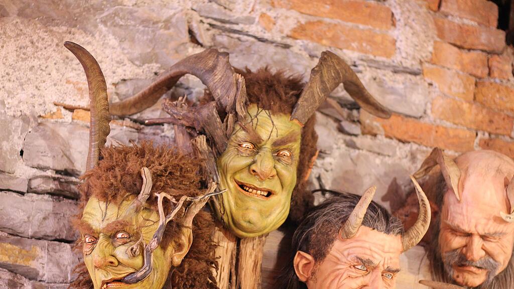 Krampus - Perchtenausstellung Hallein