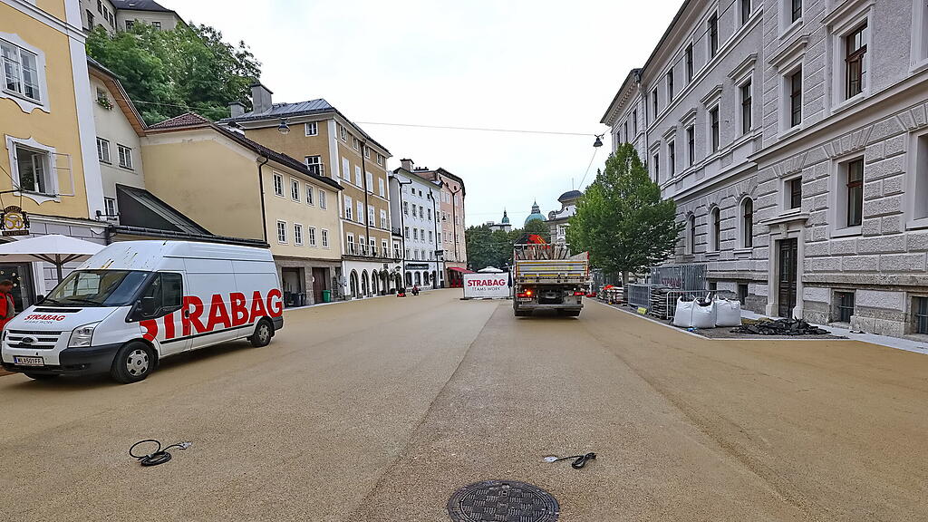 Kajetanerplatz Asphaltierungsarbeiten Endspurt