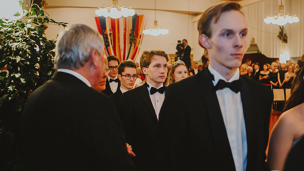 Offiziersball
