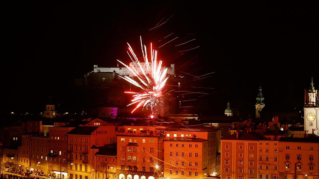 Für Partygänger bietet die Stadt Salzburg auch heuer wieder ein fulminantes Silvesterprogramm.