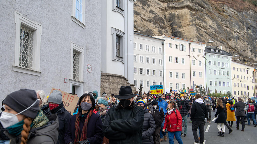 Demo für Ukraine in Salzburg