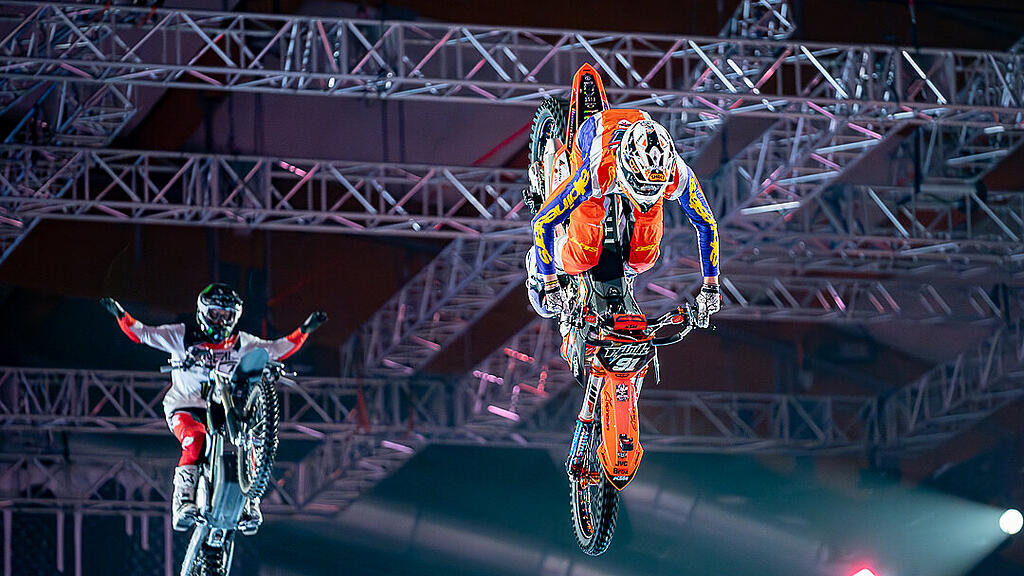 Masters of Dirt