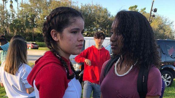 Trauer nach tödlicher Schul-Schießerei in Florida