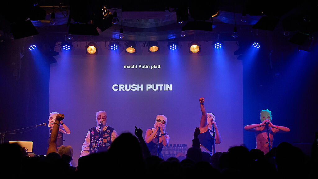 40 Jahre Frauennotruf, Pussy Riot, Misz Sputnik