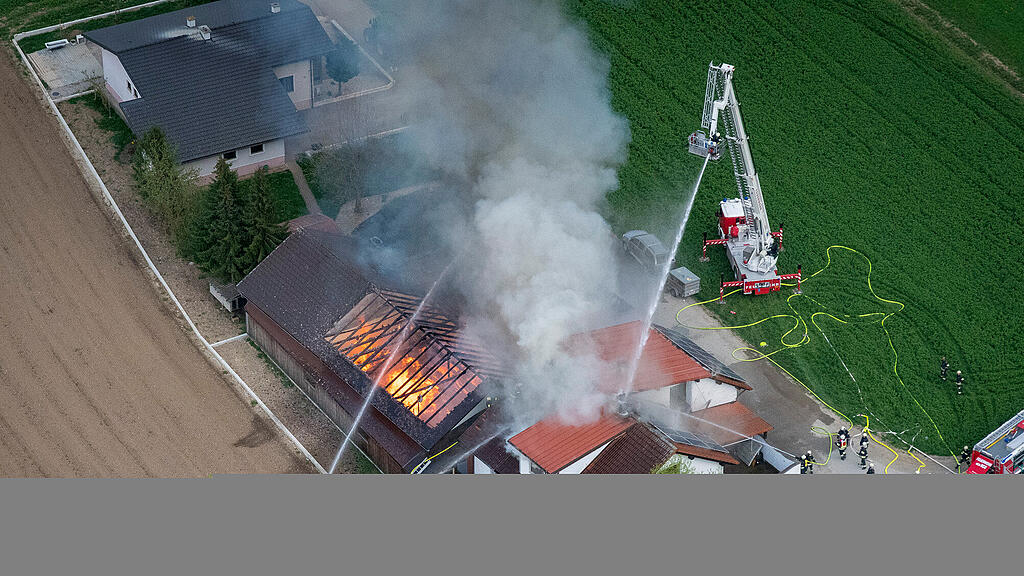 Wo genau das Feuer ausgebrochen war, stand vorerst nicht fest.