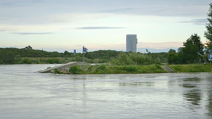 Leserreporter: Hochwasser in Wien-Döbling (Donau bei Nussdorf)