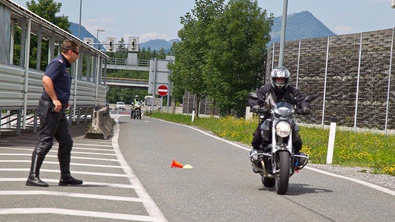 Sicherheitstraining für Biker, II