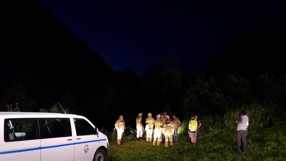 Pkw stürzt in Fuscher Ache