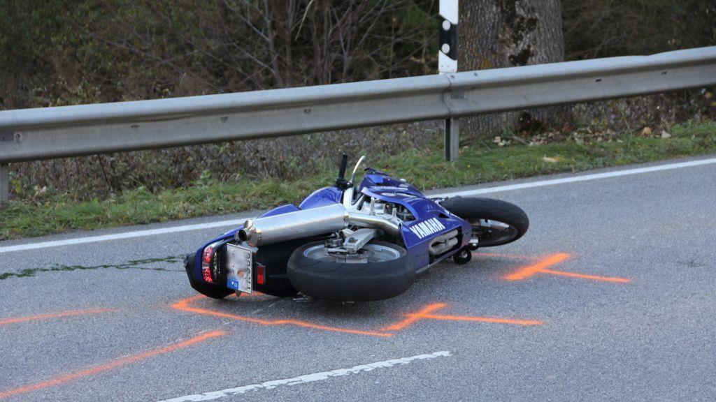 Radfahrer bei Crash getötet