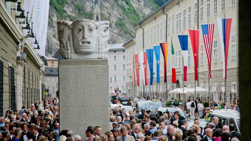 Auffahrt bei Don Giovanni