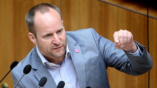 Strolz und Alm befürchten Verletzung der Grundrechte