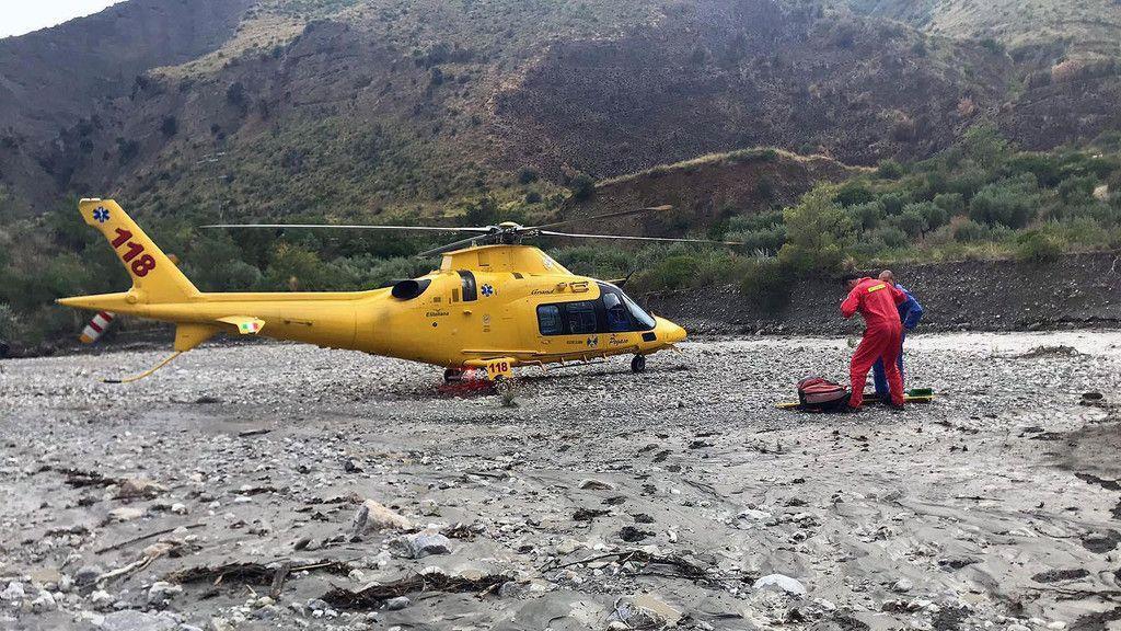 Flut in Schlucht in Italien