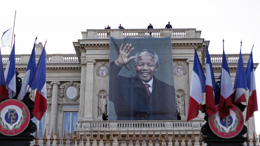 Welt trauert um Nelson Mandela