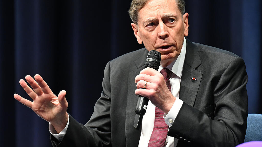 SALZBURG SUMMIT 2025: PETRAEUS
