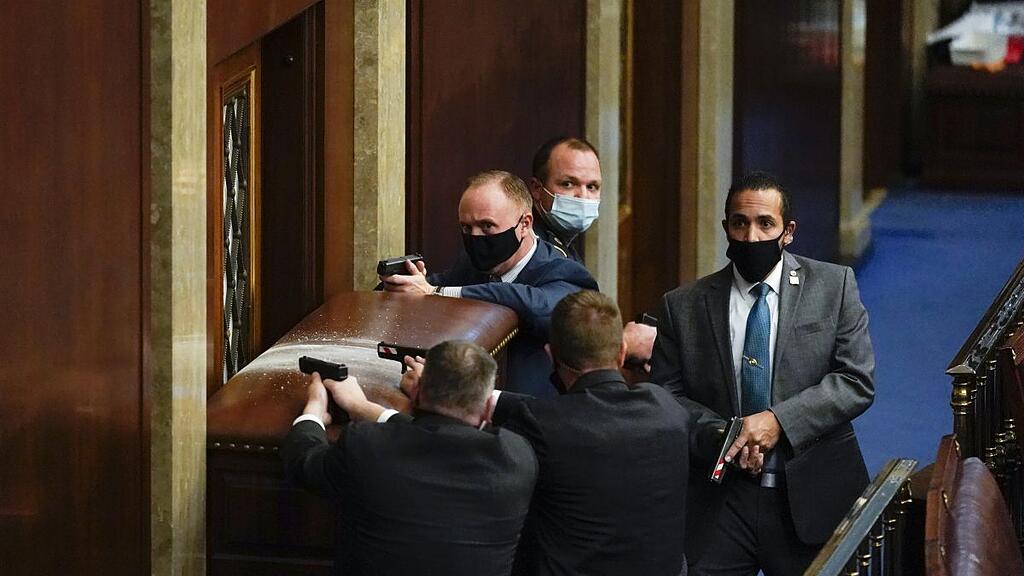 Washington, Sturm auf Kapitol, Trump-Anh\u00e4nger,