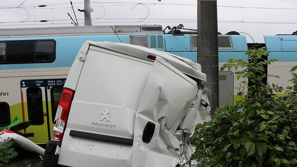 Zug vs. Lkw Seekirchen