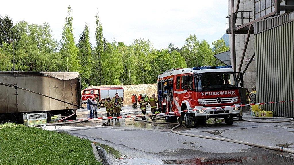 Leube: Feuerwehr im Großeinsatz