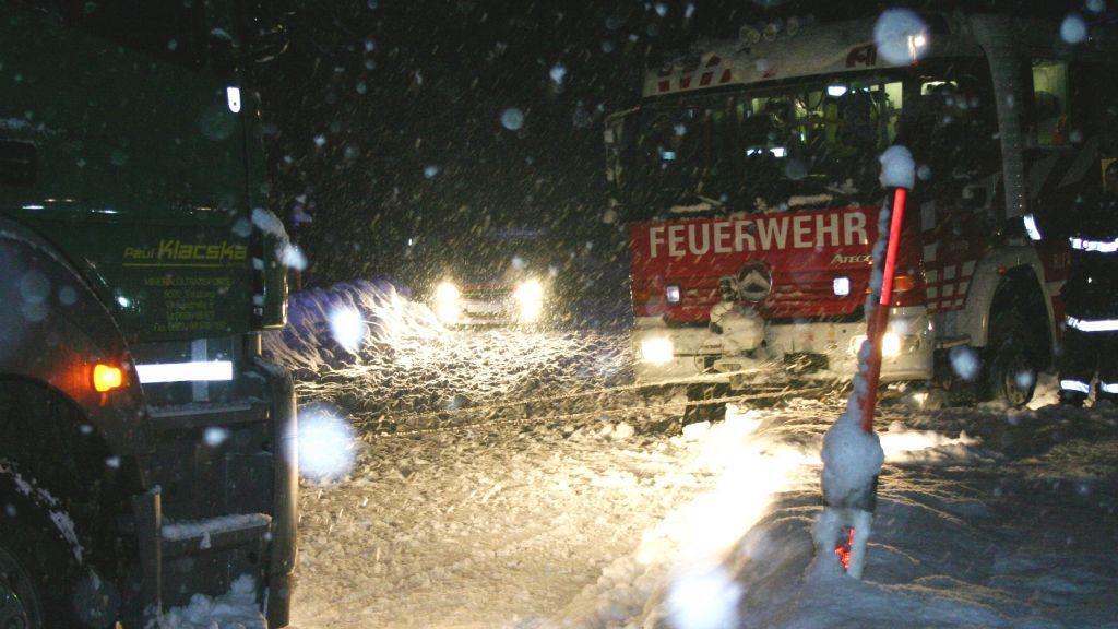 Schneefahrbahn auf B154