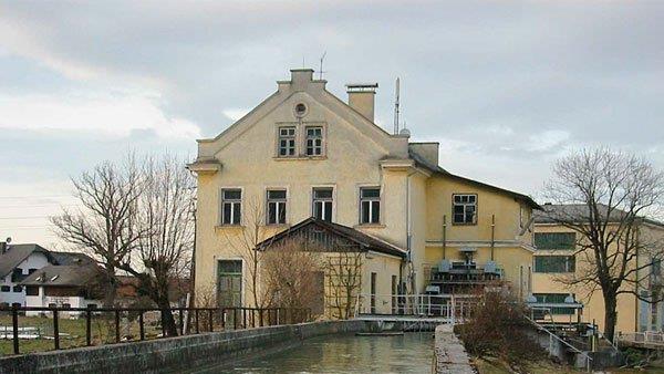 Tour durch den Almkanal