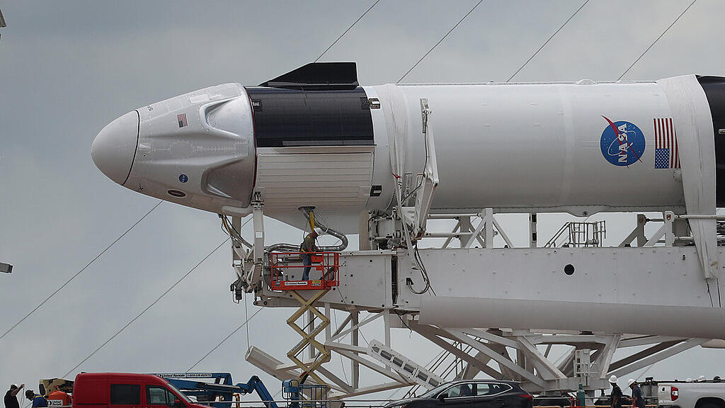 Eine Falcon-9-Rakete der US-Firma soll um 16.33 Uhr Ortszeit starten