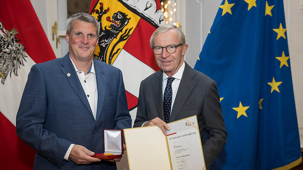 Wasserretter und Wasserretterinnen in Landesresidenz