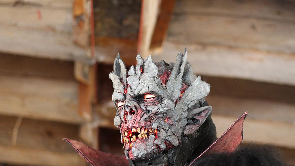 Krampus - Perchtenausstellung Hallein