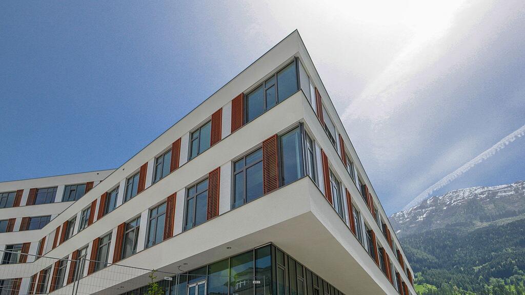 Das Krankenhaus in Schwazach wurde neu gebaut.