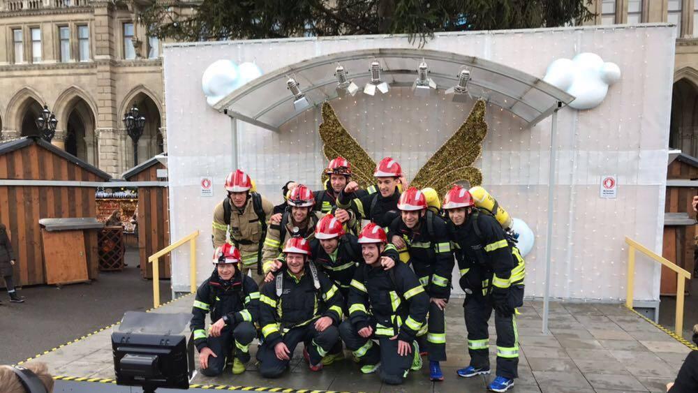 Salzburgs Feuerwehrmänner sind am Samstag nach weniger als 99 Stunden in Wien angekommen.
