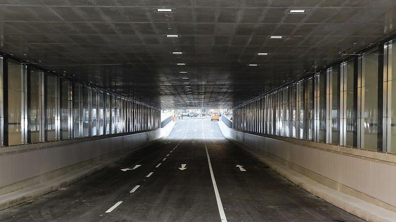 Nelböckviadukt und Linie 12