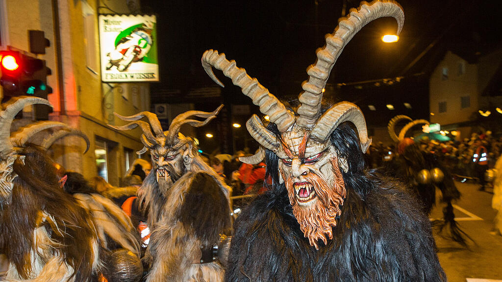 gniglerkrampuslauf02122017016.jpg