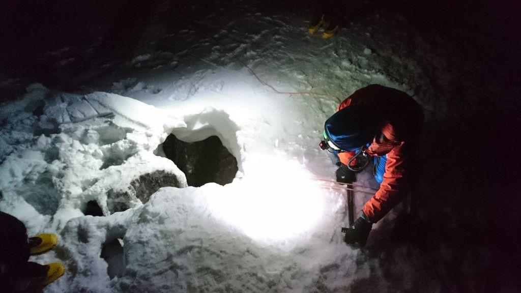 Dachstein: 45-Jähriger harrt vier Tage in Felsspalt aus