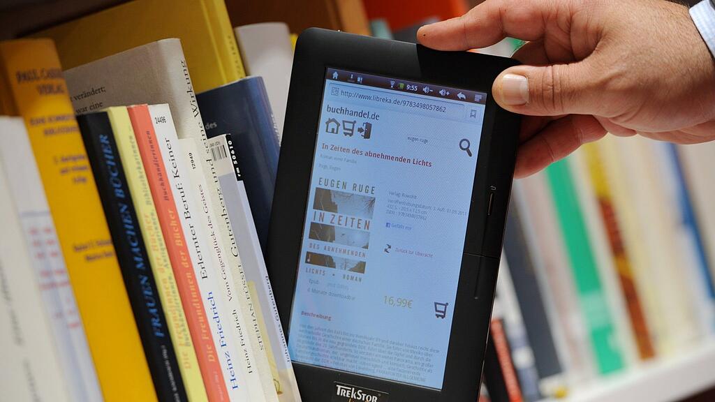 Forbes-Vorschlag hätte für Verlage den Vorteil, dass E-Books nicht mehr wahllos verliehen werden können.