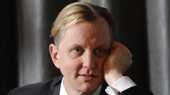 Max Raabe kommt im März 2013 auch nach Österreich.