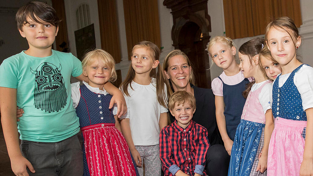 Landesrätin Andrea Klambauer will den erfolgreichen Weg des Ausbaus der Kinderbetreuung fortsetzen.